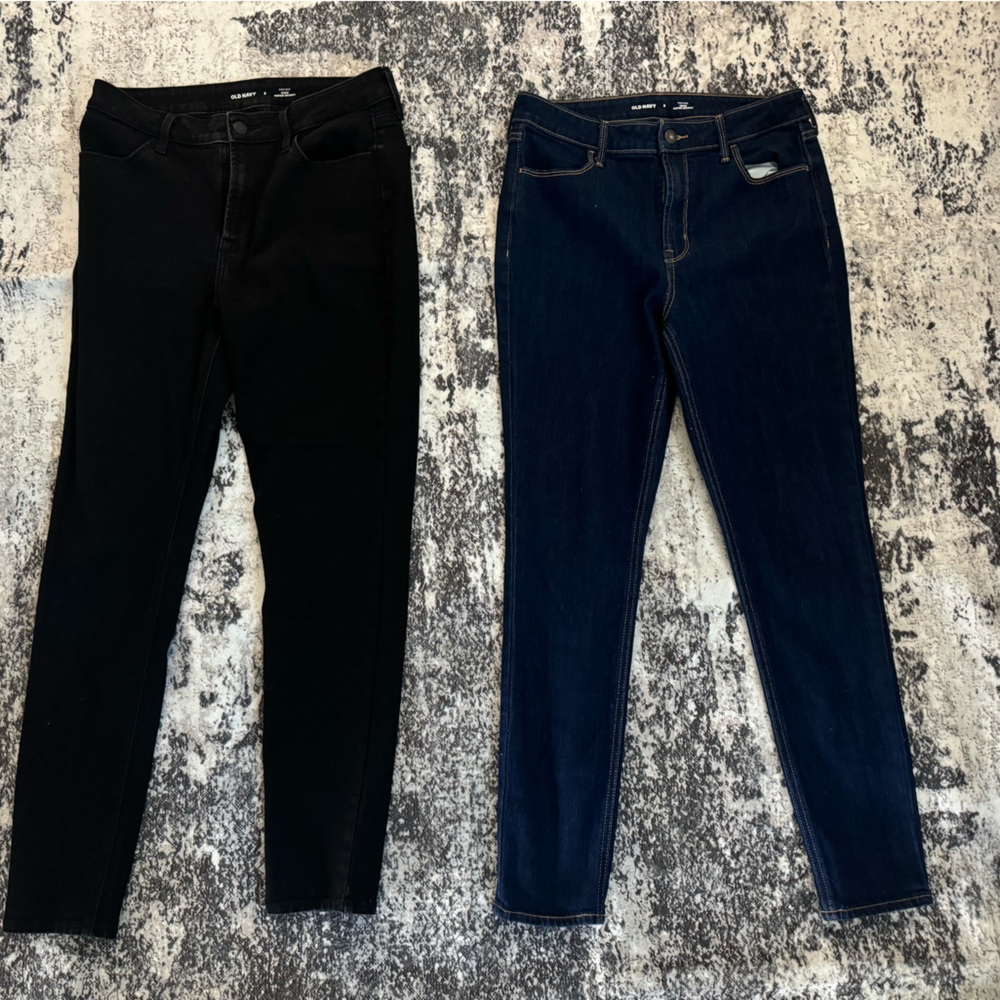 Old Navy high Rise Wow Super Skinny size 8 Jeans